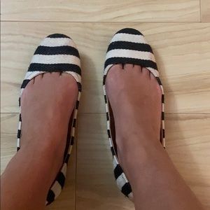 Stripped pair of flats